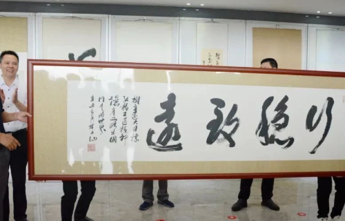 AG�콢�� (�й���½) �ٷ���վ